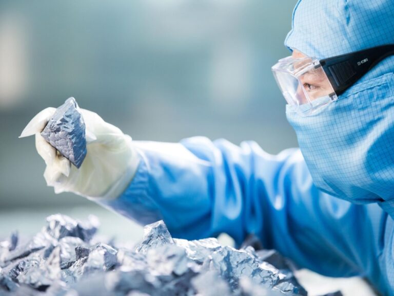 IFC Backs Malaysia’s First Semiconductor-Grade Polysilicon Plant with $125 Million